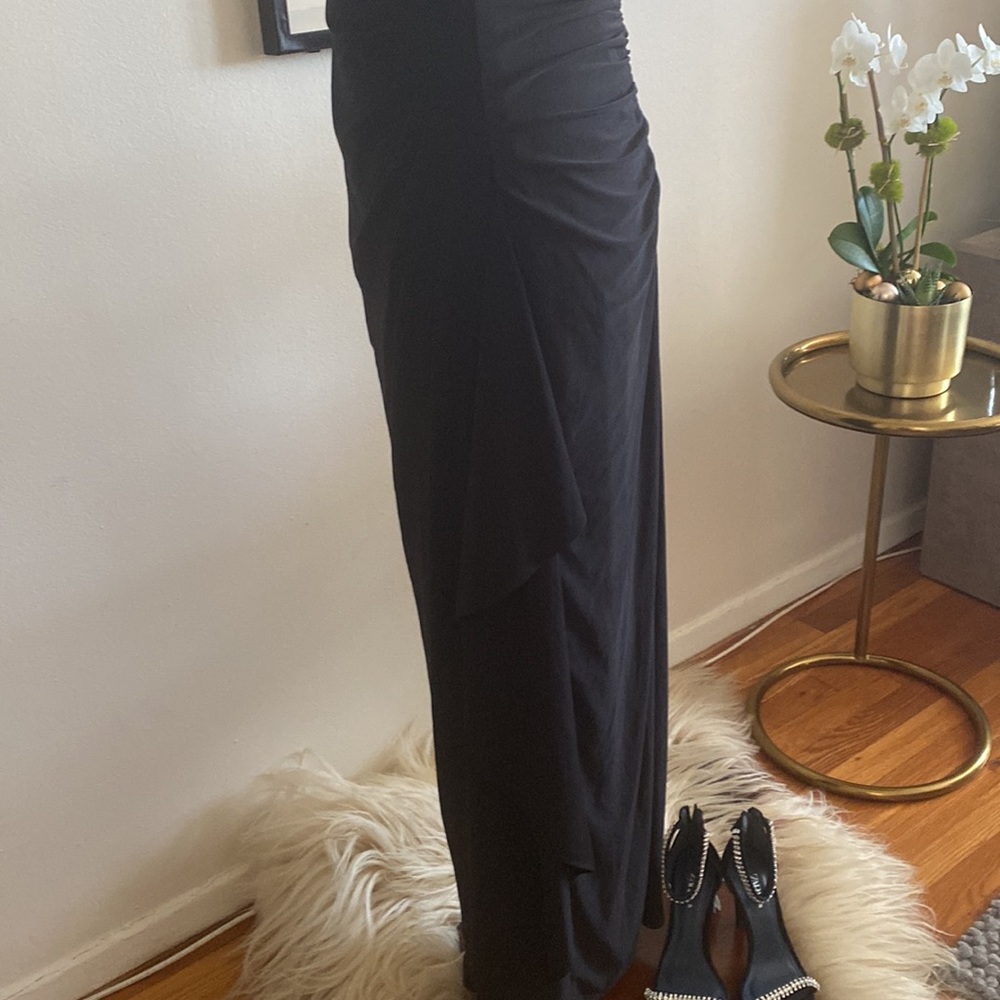 Dress - Picture 6 of 10